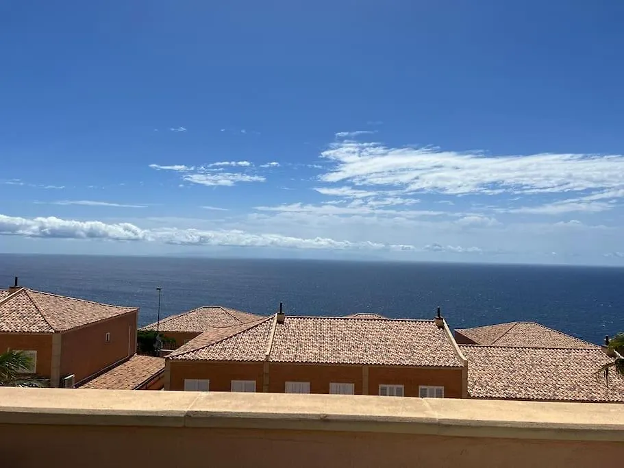 Holiday home Casa Adosada De Lujo Con Piscina Y Vistas Al Mar Santa Cruz de Tenerife Spain